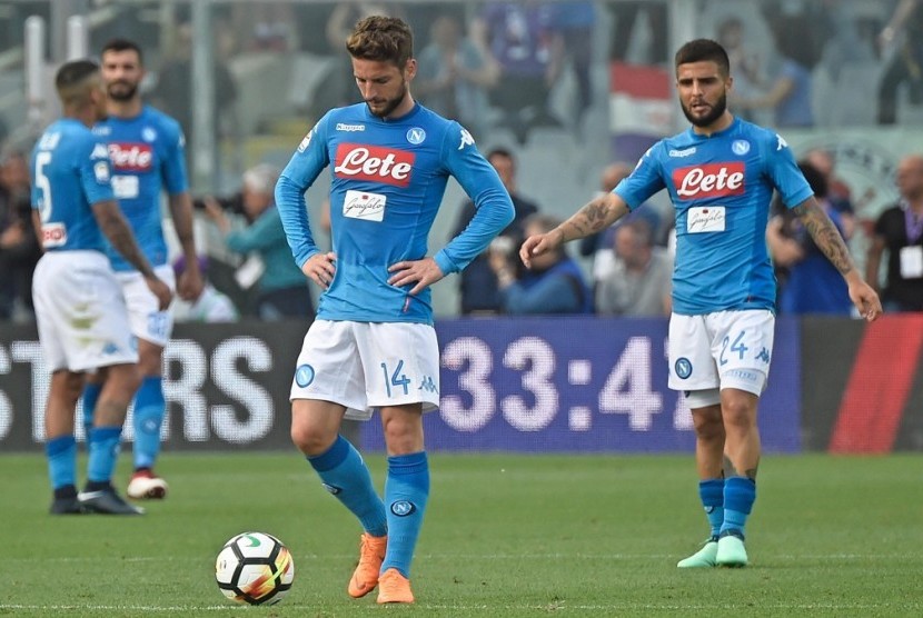 Ekspresi kekecewaan pemain Napoli setelah gawang mereka dijebol Fiorentina.