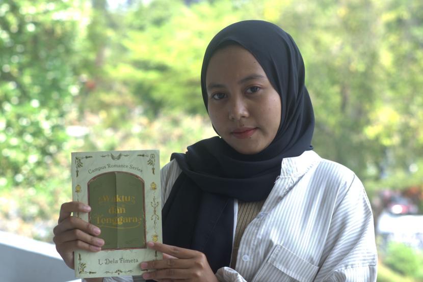 Eldelafimeta, mahasiswa jurusan Pendidikan Bahasa Indonesia Universitas Muhammadiyah Malang (UMM) menjadi salah satu mahasiswa yang mencoba lulus tanpa jalur skripsi. 