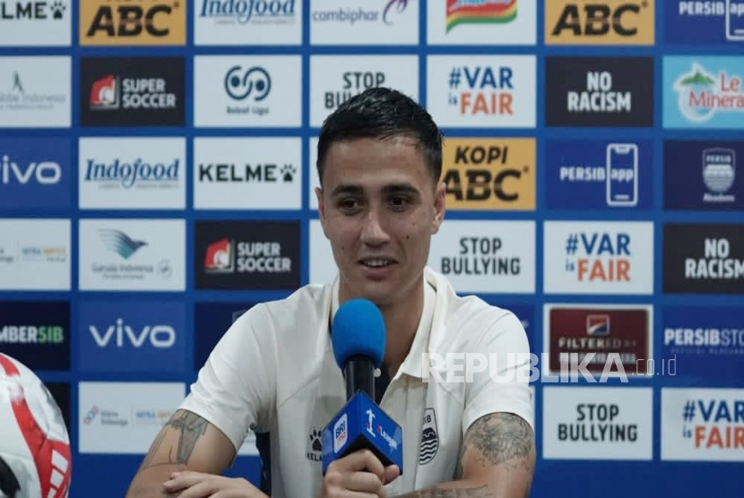 Eliano Reijnders