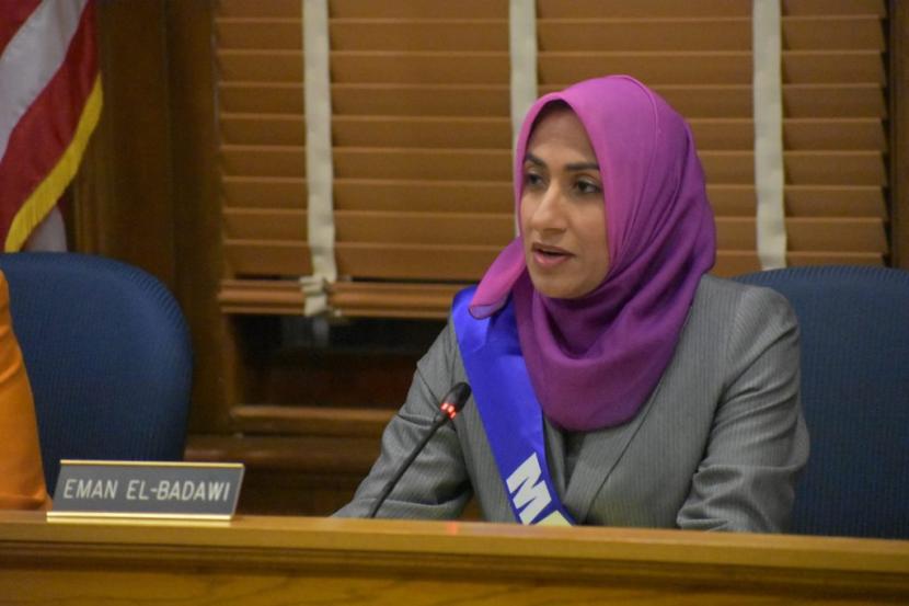 Eman El-Badawi terpilih sebagai wali kota Muslim pertama di Cranbury, New Jersey, AS. Dia adalah perempuan yang memiliki darah keturunan dari India dan Mesir.