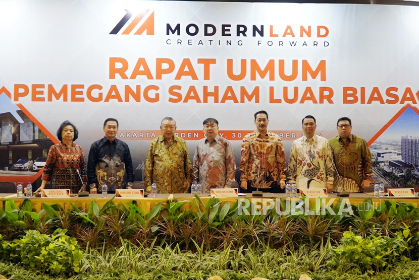  Emiten properti PT Modernland Realty Tbk. (MDLN) kembali menunjukkan komitmennya dalam memperkuat bisnis melalui penyelenggaraan Rapat Umum Pemegang Saham Luar Biasa (RUPSLB) yang digelar Senin (30/12/2024), di Jakarta. Turut hadir dalam acara tersebut para pemegang saham, Dewan Komisaris dan Direksi.