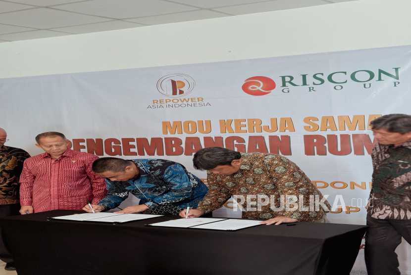 Emiten properti, PT Repower Asia Indonesia Tbk (Repower), menjalin kemitraan strategis dengan Riscon Group untuk menggarap proyek pembangunan rumah subsidi bagi Masyarakat Berpenghasilan Rendah (MBR). Kolaborasi ini menargetkan pengembangan hingga 3.000 unit rumah yang tersebar di beberapa wilayah potensial di Jawa Barat.