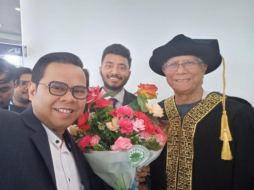 Four Baznas scholarship recipients become the best graduates of the International University of Albukhary (AIU) Malaysia.
