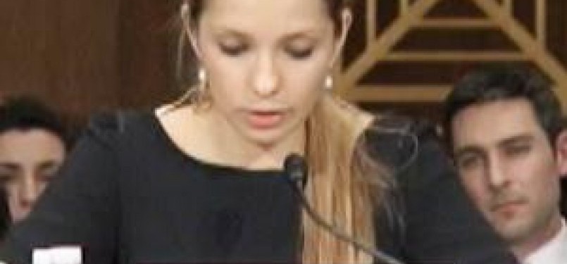 Eugenia Tymoshenko, puteri mantan PM Ukraina yang dipenjara, Yulia Tymoshenko memberikan kesaksian soal keadaan ibunya (2/2).