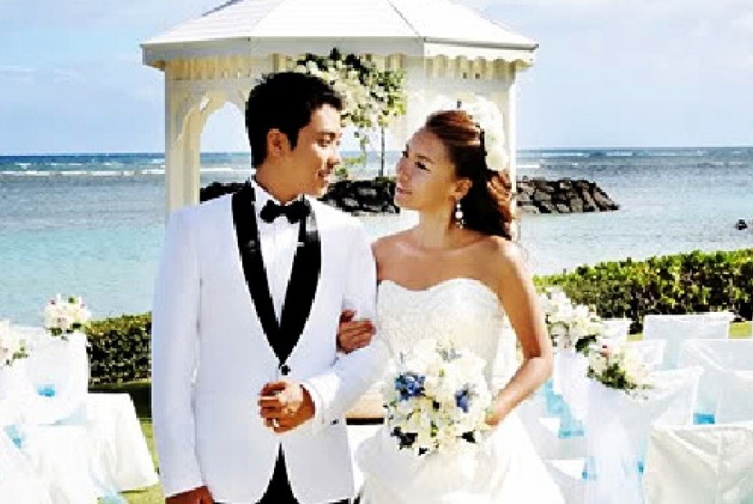 Eun Ji Won saat menikah dengan istrinya dua tahun lalu