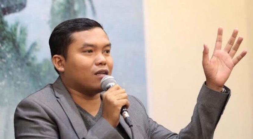 Executive Director of Voxpol Center Research and Consulting, Pangi Syarwi Chaniago. 