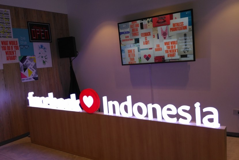 Facebook resmi membuka kantor cabangnya di Indonesia, Senin (14/8).