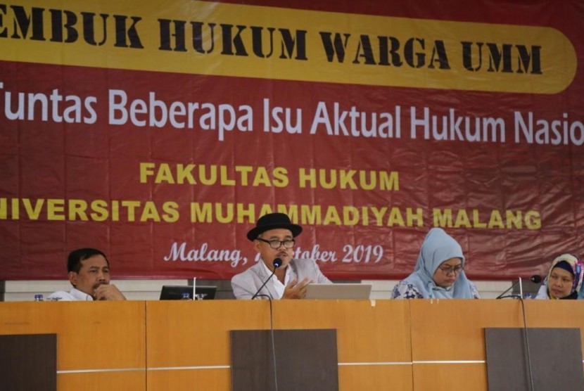 Fakultas Hukum Universitas Muhammadiyah Malang (UMM) mengadakan Rembuk Hukum Warga UMM bertajuk “Bahas Tuntas Isu-Isu Aktual Hukum Nasional.