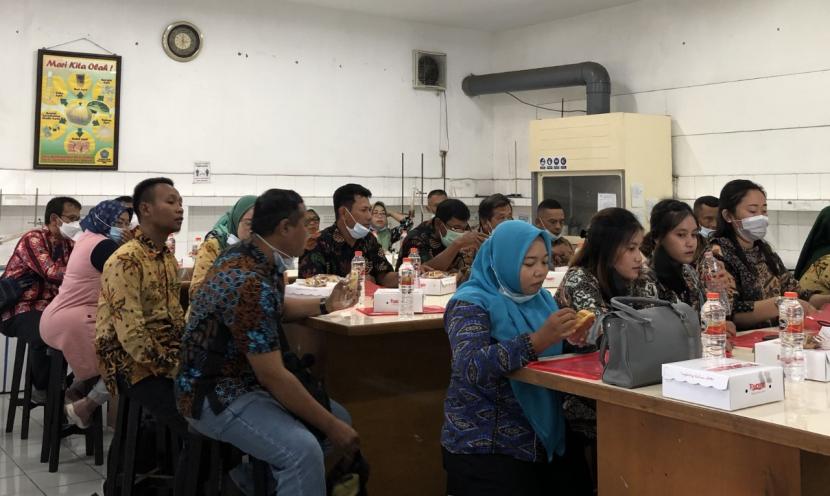 Fakultas Pertanian Peternakan (FPP) Universitas Muhammadiyah Malang (UMM) melaksanakan pendampingan dan pengembangan hasil bumi di Desa Sragi, Blitar, Jawa Timur.