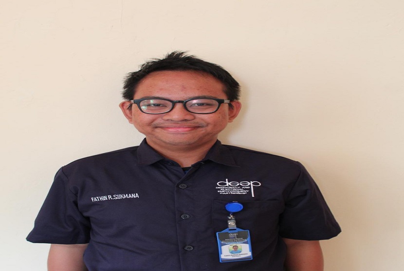  Fathin Robbani Sukmana, Sekretaris DEEP Kabupaten Bekasi