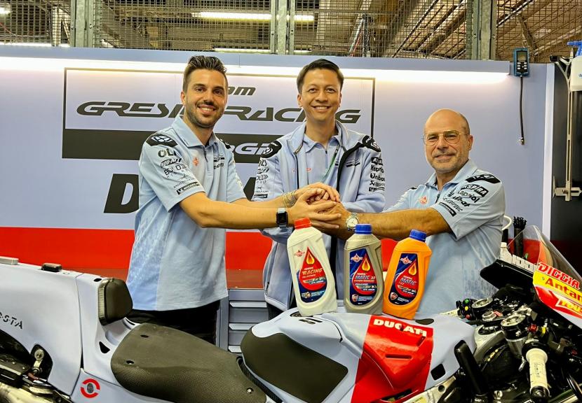 Federal Oil melanjutkan kerja sama dengan Gresini Racing di kelas MotoGP. Kerja sama lini merek dari PT ExxonMobil Lubricants Indonesia (PT EMLI) ini merupakan komitmen yang berlangsung lebih dari satu dekade.