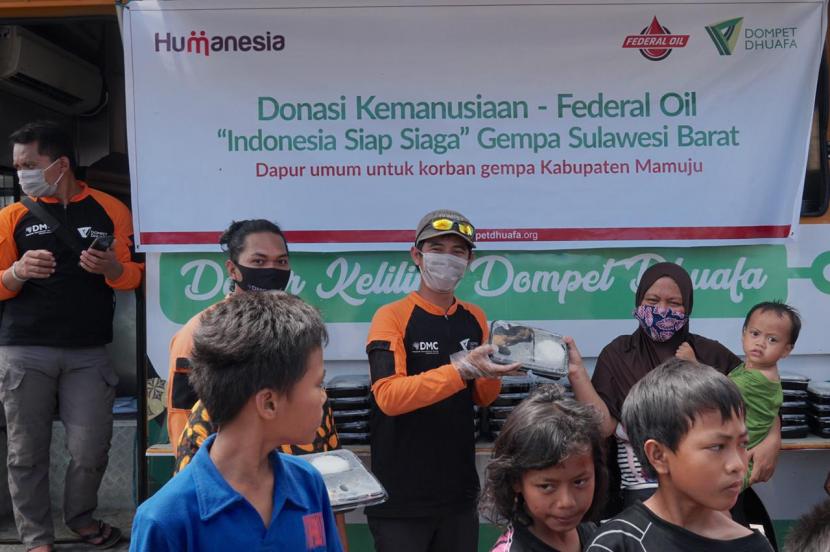 Federal Oil menggandeng DD untuk memberikan bantuan bagi korban bencana gempa bumi yang mengguncang wilayah Sulawesi Barat dan banjir di wilayah Kalimantan Selatan.