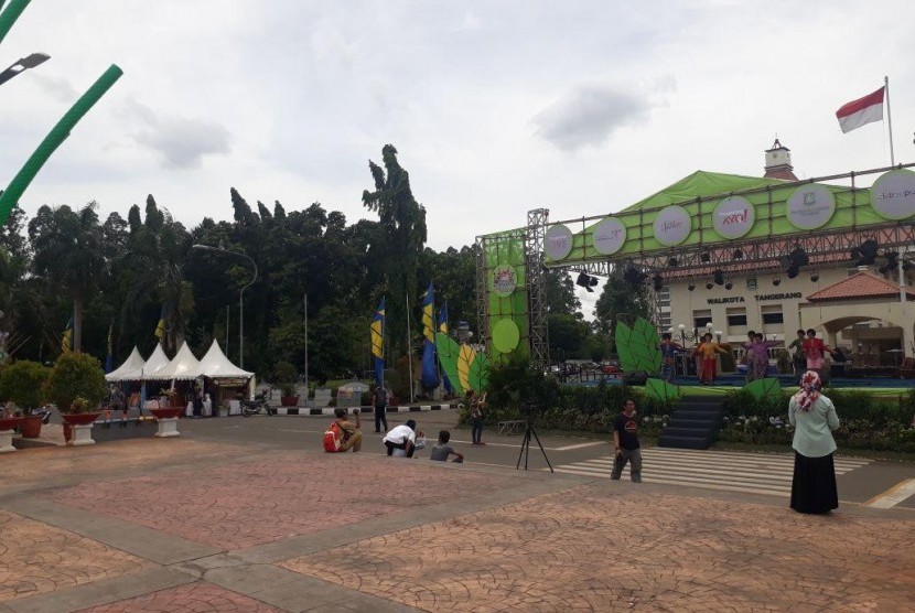  Festival Budaya Nusantara 2017 Kota Tangerang sepi pengunjung.