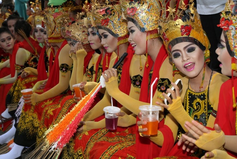 festival gandrung sewu 2014