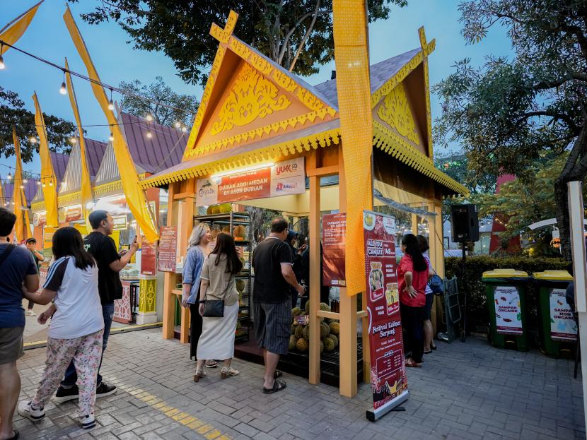  Festival Kuliner Serpong (FKS) 2024 mengusung tema kuliner otentik dari kota Medan, Sumatra Utara, dengan tagline Enak Kali Bah!.