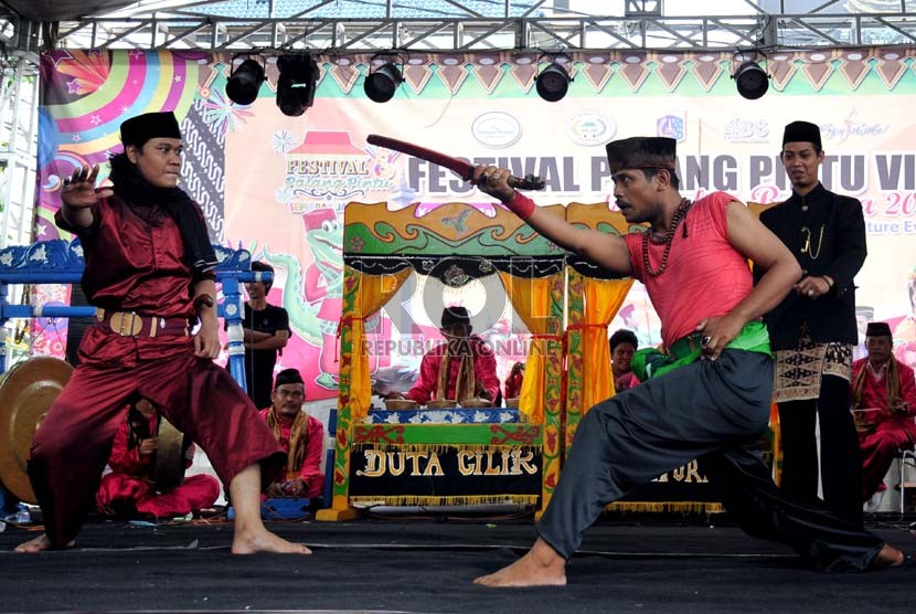  Festival Palang Pintu VIII di kawasan Kemang, Jakarta Selatan, Sabtu (8/6).  (Republika/Prayogi)