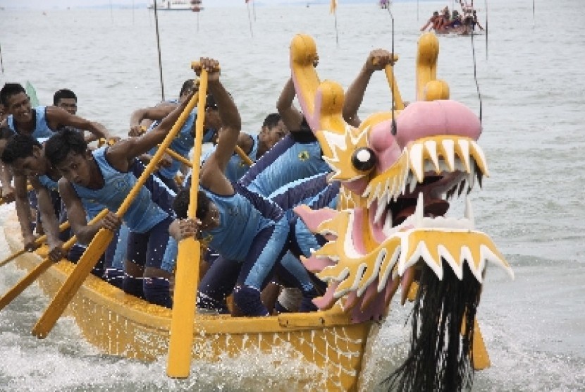 Festival perahu naga