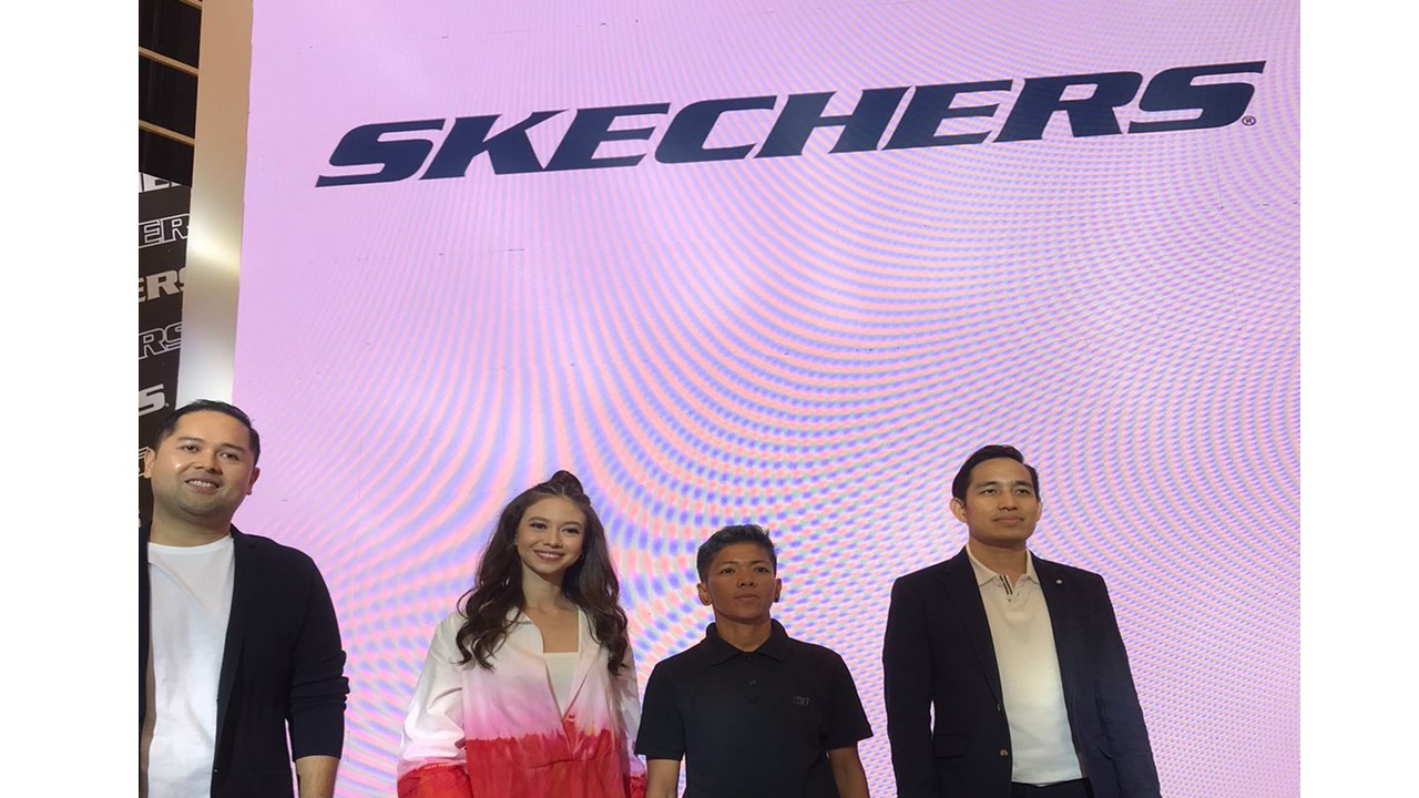 Figur publik Yuki Kato dalam acara bersama Skechers di Jakarta. 