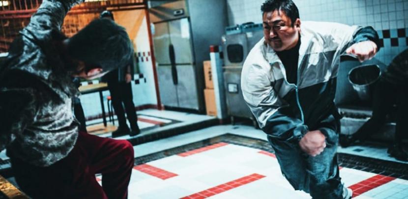 Film komedi aksi The Roundup: No Way Out menjadi film pertama yang dirilis di Korea Selatan pada tahun ini yang melampaui 10 juta penonton pada Sabtu (1/7/2027).