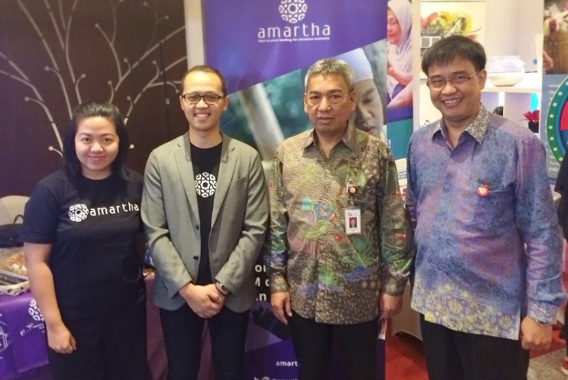 Fintech Amartha turut menyukseskan sosialisasi fintech bersama Otoritas Jasa Keuangan (OJK) di Manado pada ajang Fintech Day 2018, 8-9 Agustus.