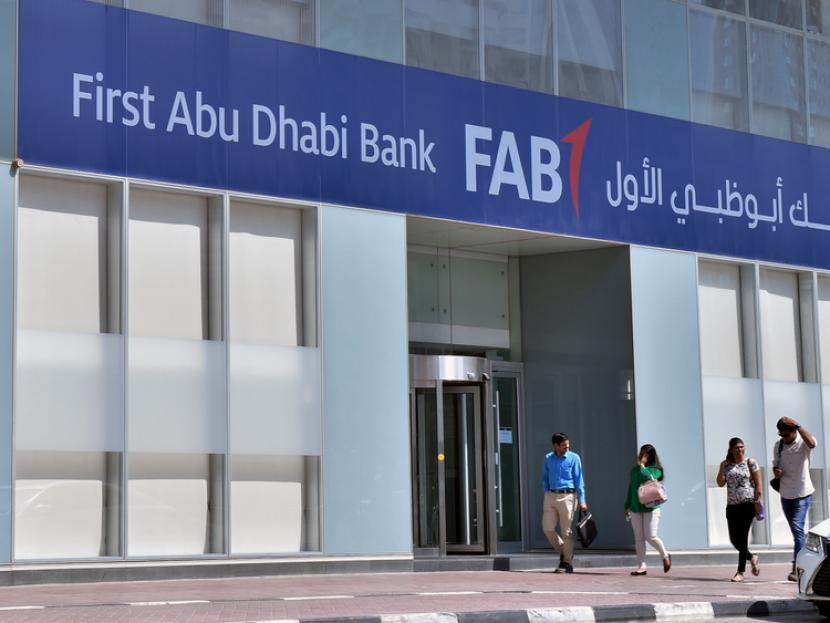 Kantor Perwakilan Bank Terbesar UEA Buka di Indonesia. First Abu Dhabi Bank (FAB), bank terbesar di Uni Emirat Arab (UEA) secara resmi membuka kantor perwakilannya di Indonesia.