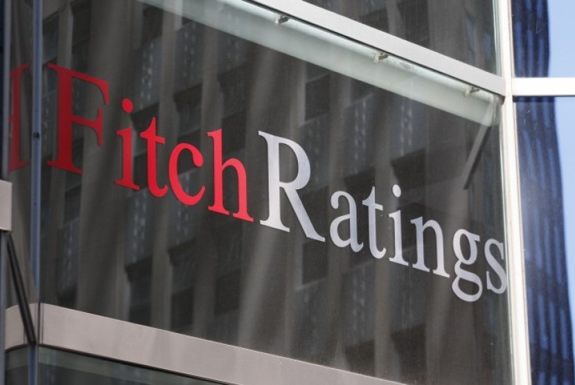 Fitch Ratings. Hasil pemeringkatan terbaru dari Fitch jadi alasan tambahan bagi negosiasi plafon utang Pemerintah Amerika Serikat (AS) yang sedang berlangsung antara Gedung Putih dan anggota Kongres dari Partai Republik.
