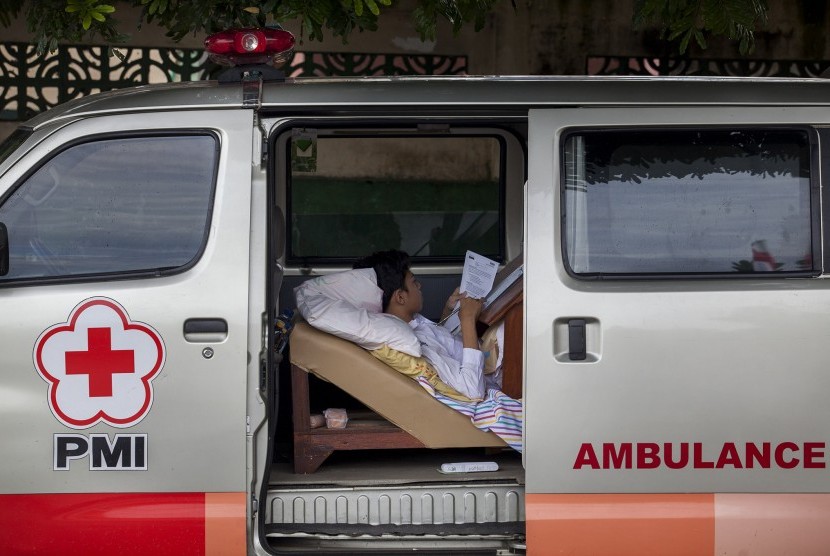 Di Ogan Komering Ulu, Sumatera Selatan (Sumsel), ambulans hadir bukan dalam wujud kendaraan roda empat.