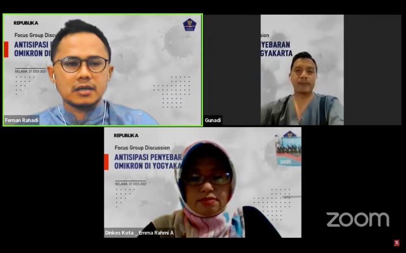 Focus Group Discussion Antisipasi Penyebaran Omikron di Yogyakarta melalui siaran langsung pada kanal Youtube Republika Official, Selasa (21/12).