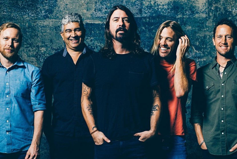 Foo Fighters menjadi band rock pertama yang menggelar pertunjukan live saat pandemi.
