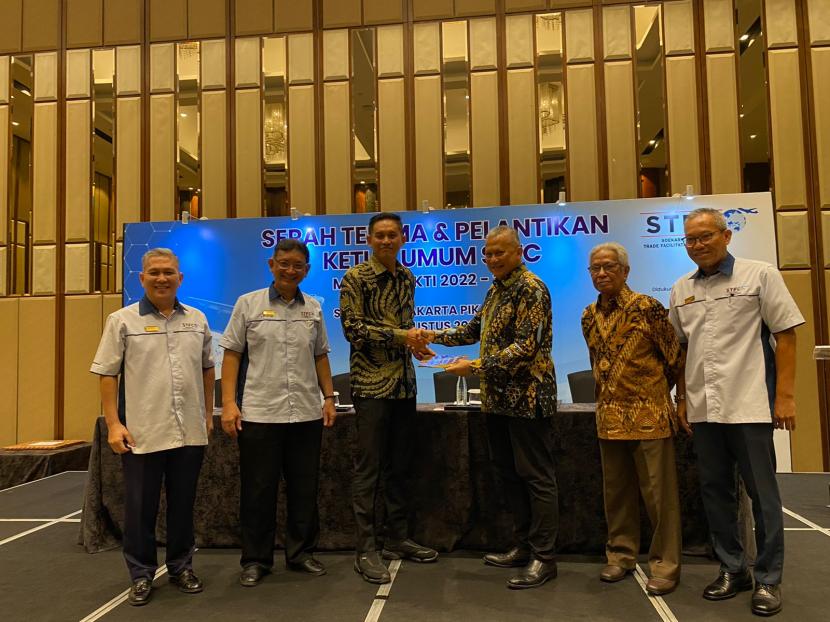 Forum komunikasi komunitas pengusaha dan regulator Soekarno-Hatta Trade Facilitation Committee (STFC) pada Rabu (31/8/2022) sukses menyelenggarakan suksesi kepemimpinan.