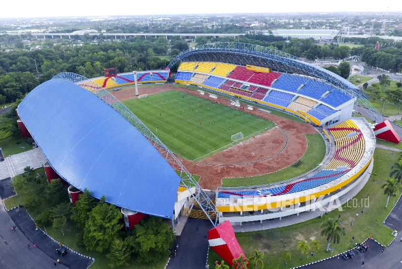 Foto aerial stadion Gelora Sriwijaya Jakabaring (GSJ) yang berada dikawasan Jakabaring Sport City (JSC) Palembang, Sumatera Selatan, Kamis (29/3).