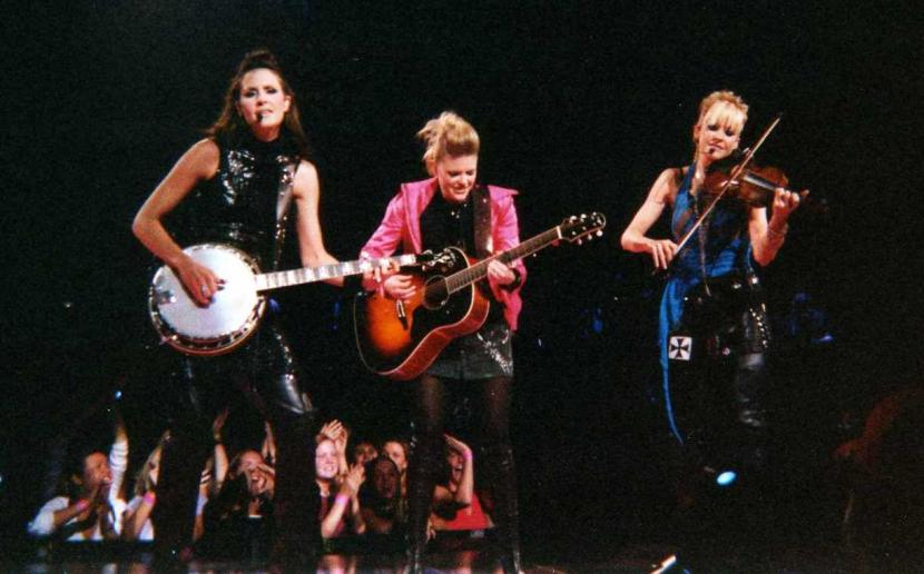 Grup musik country Amerika Serikat (AS), Dixie Chicks, mengganti nama band mereka menjadi 'The Chicks' (Foto: grup Dixie Chicks)