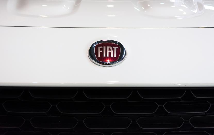 Melalui merger, Fiat-PSA menargetkan jadi pembuat mobil terbesar ke empat di dunia (Foto: ilustrasi logo Fiat)