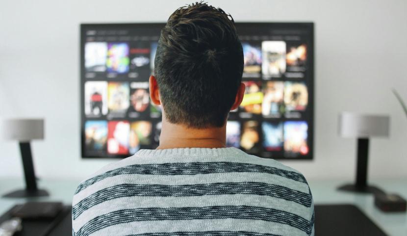 Layanan streaming beriklan di Indonesia terus mengalami peningkatan dengan 69% dari penonton TV di Indonesia menonton konten streaming yang diselingi iklan./ilustrasi