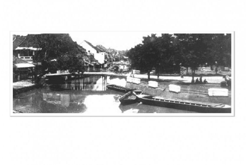 Foto Kali Besar sekitar tahun 1900-an