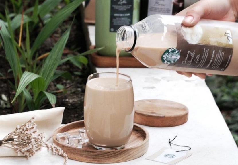 Kopi promo Starbucks ukuran satu liter bisa habis dalam hitungan jam (Foto: kopi Starbucks kemasan satu liter)