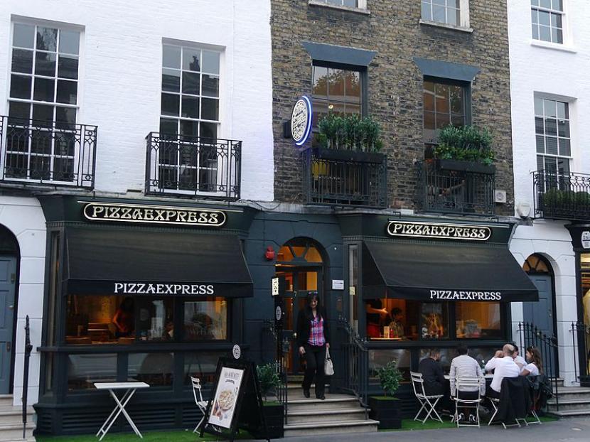 Inggris beri diskon untuk makan di restoran (Foto: restoran Pizza Express di London, Inggris)