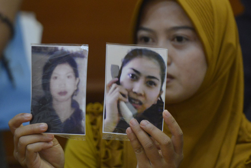  Foto tenaga kerja wanita (tkw) yang terancam hukuman mati di uni Emirat, BNP2TKI Jakarta, Rabu (6/5). (ANTARA/Wahyu Putro A)