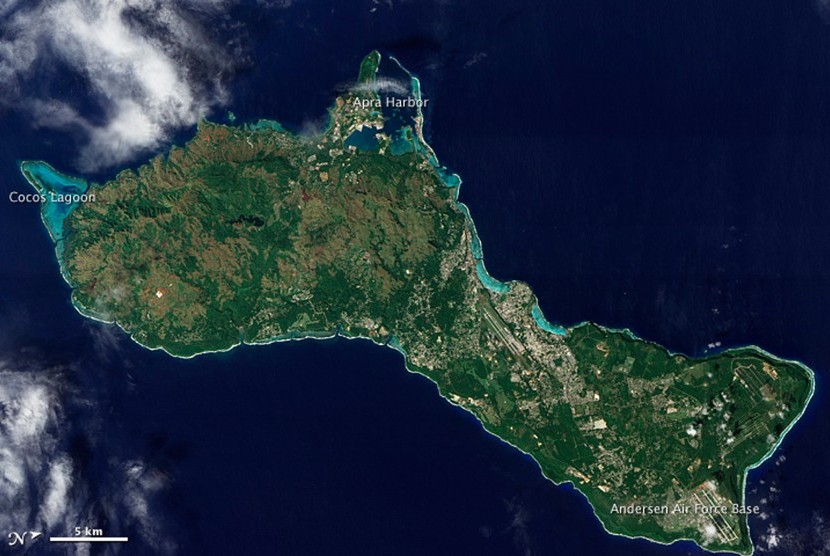 Foto udara Guam yang merupakan wilayah Amerika Serikat di Pasifik.