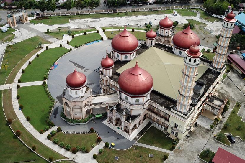 Masjid Agung Baitul Makmur Aceh Barat Republika Online