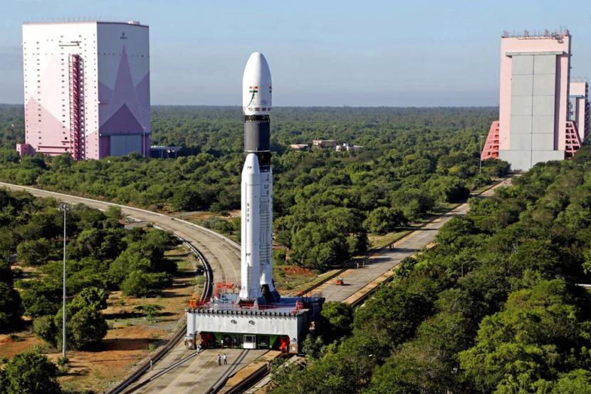 Sepekan setelah sukses mendaratkan Chandrayaan-3 di bulan, India kembali meluncurkan roket untuk membawa Aditya-L1 ke luar angkasa.