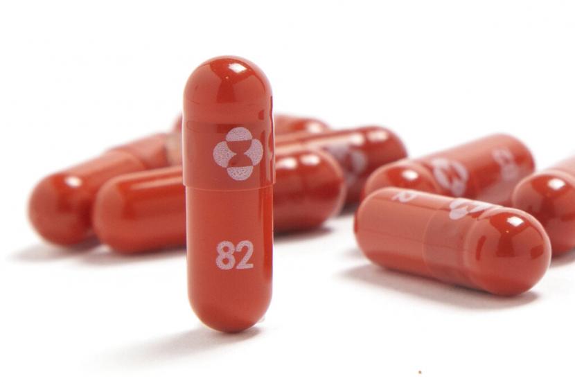 Foto yang dirilis oleh perusahaan farmasi Merck & Co menunjukkan obat antiviral mereka, molnupiravir.