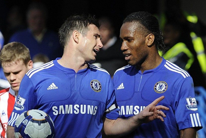 Frank Lampard bersama Didier Drogba