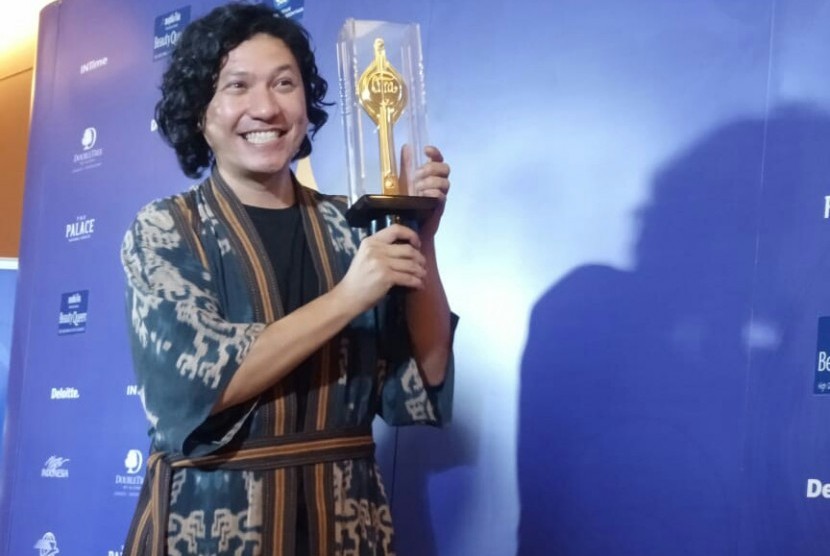 Gading Marten meraih Piala Citra 2018 sebagai Pemeran Utama Pria Terbaik. 