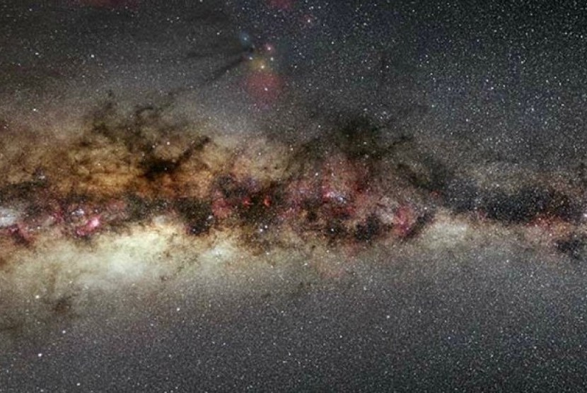 Beberapa galaksi yang muncul pada masa muda alam semesta, seperti 33 galaksi yang dipilih untuk penelitian ini, mengalami periode pembentukan bintang yang intens.  (ilustrasi).