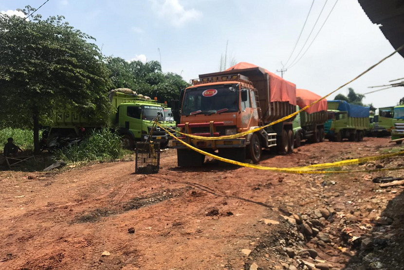 Galian tanah ilegal yang membahayakan warga