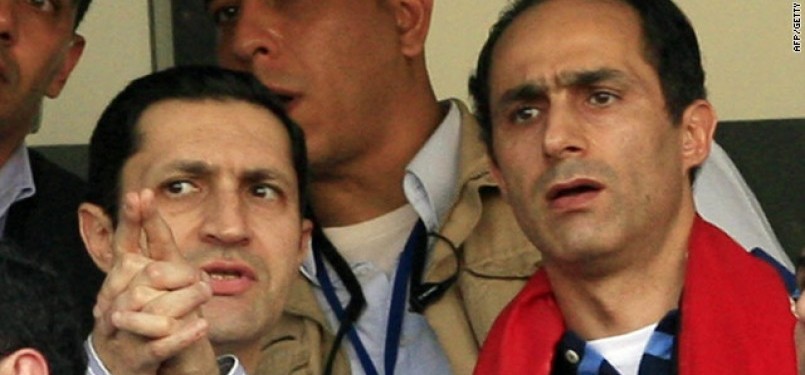  Gamal (kanan) dan Alaa Mubarak Kiri). 