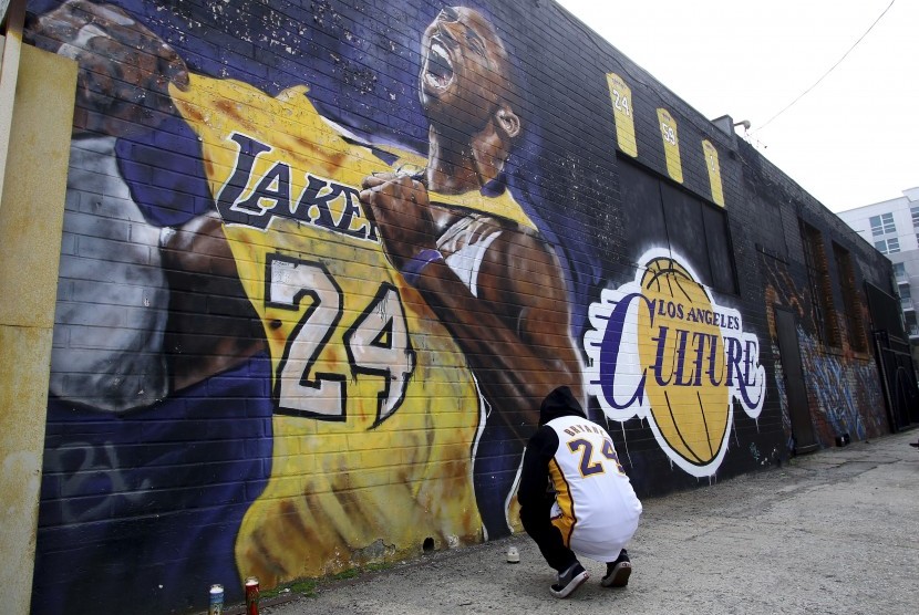 Gambar Kobe Bryant (Ilustrasi). Usher, Justin Bieber, dan Snoop Dogg dukung petisi daring untuk mengubah logo NBA dengan siluet Kobe Bryant.