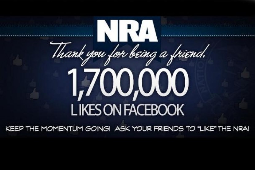 Gambar perayaan National Riffle Association of America (NRA) usai meraih 1,7 juta fans di Facebook