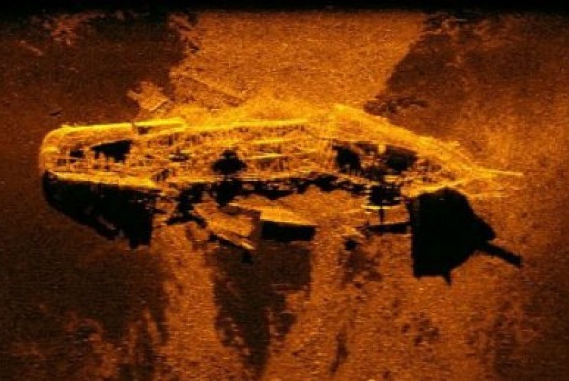  Gambar sonar dari sebuah kapal besi yang ditemukan dalam pencarian pesawat MH370. (Disediakan: Biro Keamanan Transportasi Australia)